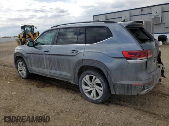 ✅ 2021 Volkswagen Atlas SE • VIN: 1V2HR2CAXMC532304 • Lot: 55393965. Listed on Copart with 46,163 mi. Free auction sales archive from the USA and detailed vehicle history report at DreamBid. Image 2.