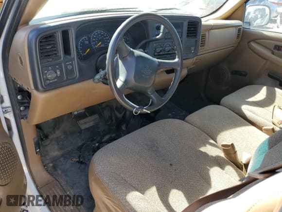 ✅ 2000 Chevrolet Silverado 1500 • VIN: 2GCEC19V8Y1108464 • Лот: 75069654. Опубликован ранее на Copart с пробегом 89 036 миль. Бесплатный доступ к архиву аукционных продаж из США и подробный отчёт об истории автомобиля на DreamBid. Изображение 8.