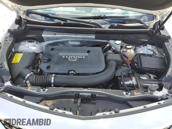 ✅ 2020 Cadillac XT4 FWD Premium Luxury • VIN: 1GYFZCR45LF101991 • Лот: 87119675. Опубликован ранее на Copart с пробегом 57 979 миль. Бесплатный доступ к архиву аукционных продаж из США и подробный отчёт об истории автомобиля на DreamBid. Изображение 12.