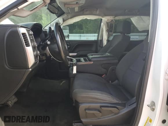 ✅ 2017 Chevrolet Silverado 2500HD LT • VIN: 1GC1KVEY3HF184482 • Lot: 66551685. Wystawiony na Copart z przebiegiem 192 220 mil. Bezpłatny archiwum sprzedaży aukcyjnych z USA i szczegółowy raport historii pojazdu na DreamBid. Zdjęcie 7.