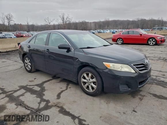 ✅ 2011 Toyota Camry LE • VIN: 4T1BF3EK7BU212128 • Lot: 94431175. Wystawiony na Copart z przebiegiem 160 718 mil. Bezpłatny archiwum sprzedaży aukcyjnych z USA i szczegółowy raport historii pojazdu na DreamBid. Zdjęcie 4.