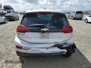 ✅ 2017 Chevrolet Bolt EV Premier • VIN: 1G1FX6S05H4183852 • Lot: 51082615. Wystawiony na Copart z przebiegiem 141 604 mil. Bezpłatny archiwum sprzedaży aukcyjnych z USA i szczegółowy raport historii pojazdu na DreamBid. Zdjęcie 6.