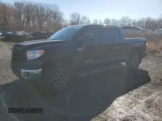 ✅ 2017 Toyota Tundra Limited • VIN: 5TFHY5F18HX591030 • Lot: 49696405. Listed on Copart with 96,611 mi. Free auction sales archive from the USA and detailed vehicle history report at DreamBid. Image 1.