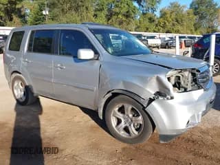 ✅ 2012 Honda Pilot EX-L • VIN: 5FNYF3H55CB023962 • Lot: 43529305. Listed on IAAI with 239,973 mi. Free auction sales archive from the USA and detailed vehicle history report at DreamBid. Image 1.