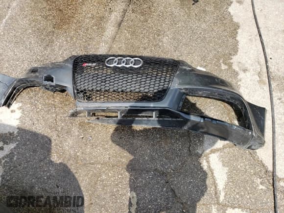 ✅ 2014 Audi RS 5 • VIN: WUAC6AFR0EA902059 • Lot: 53996134. Listed on Copart with 128,325 mi. Free auction sales archive from the USA and detailed vehicle history report at DreamBid. Image 12.