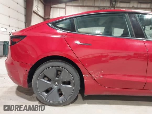 ✅ 2022 Tesla Model 3 • VIN: 5YJ3E1EA3NF102682 • Lot: 43798105. Wystawiony na IAAI z przebiegiem 59 829 mil. Bezpłatny archiwum sprzedaży aukcyjnych z USA i szczegółowy raport historii pojazdu na DreamBid. Zdjęcie 19.