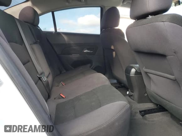 ✅ 2015 Chevrolet Cruze LT • VIN: 1G1PC5SB7F7236736 • Lot: 84290045. Listed on Copart with 61,371 mi. Free auction sales archive from the USA and detailed vehicle history report at DreamBid. Image 10.