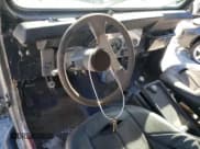 ✅ 1976 Jeep CJ • VIN: J6F93AA067564 • Лот: 76697444. Опубликован ранее на Copart с пробегом 93 195 миль. Бесплатный доступ к архиву аукционных продаж из США и подробный отчёт об истории автомобиля на DreamBid. Изображение 8.