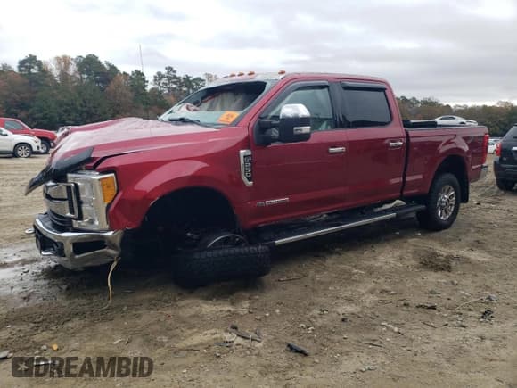 ✅ 2017 Ford F-250 Lariat • VIN: 1FT7W2BT8HEC94990 • Lot: 90404525. Listed on Copart with 64,852 mi. Free auction sales archive from the USA and detailed vehicle history report at DreamBid. Image 1.