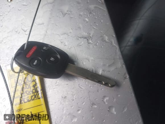 ✅ 2012 Honda Accord EX-L • VIN: 1HGCP3F84CA023241 • Лот: 43722292. Опубликован ранее на IAAI с пробегом 166 606 миль. Бесплатный доступ к архиву аукционных продаж из США и подробный отчёт об истории автомобиля на DreamBid. Изображение 11.