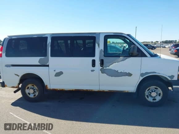 2011 Chevrolet Express Passenger LT с VIN 1GAZGYFG6B1178586, выставлен на аукционе IAAI как лот 43429542 с пробегом 33 487 миль миль и . История ставок и продаж доступна на DreamBid. Изображение 13.