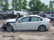 ✅ 2014 BMW 3 Series 328d • VIN: WBA3D3C58EK154684 • Лот: 42586949. Опубликован ранее на IAAI с пробегом 125 351 миль. Бесплатный доступ к архиву аукционных продаж из США и подробный отчёт об истории автомобиля на DreamBid. Изображение 14.