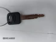 ✅ 2009 Ford Econoline Passenger XL • VIN: 1FBNE31LX9DA27606 • Lot: 43691894. Wystawiony na IAAI z przebiegiem 181 229 mil. Bezpłatny archiwum sprzedaży aukcyjnych z USA i szczegółowy raport historii pojazdu na DreamBid. Zdjęcie 11.