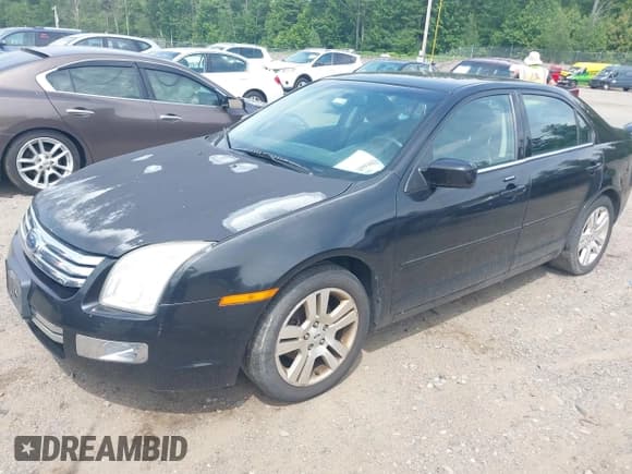 ✅ 2009 Ford Fusion SEL • VIN: 3FAHP021X9R160250 • Lot: 42501665. Listed on IAAI with 123,545 mi. Free auction sales archive from the USA and detailed vehicle history report at DreamBid. Image 2.