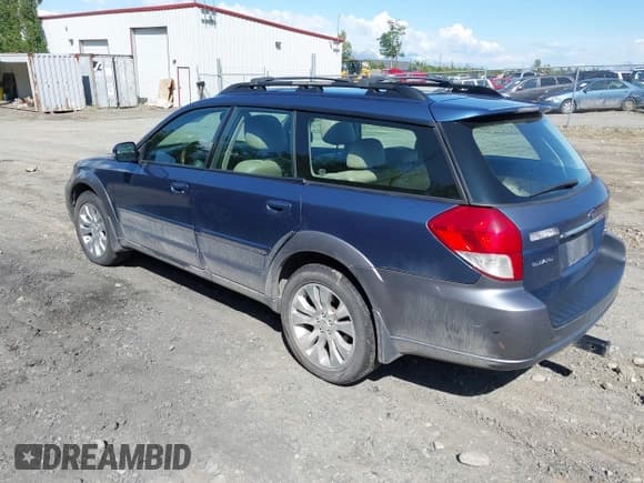 ✅ 2008 Subaru Outback L.L. Bean • VIN: 4S4BP86C684323019 • Lot: 42500519. Wystawiony na IAAI z przebiegiem 176 988 mil. Bezpłatny archiwum sprzedaży aukcyjnych z USA i szczegółowy raport historii pojazdu na DreamBid. Zdjęcie 3.