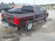✅ 2005 Dodge Dakota • VIN: 1D3HW58N35S233355 • Лот: 43468621. Опубликован ранее на IAAI с пробегом 94 433 миль. Бесплатный доступ к архиву аукционных продаж из США и подробный отчёт об истории автомобиля на DreamBid. Изображение 4.