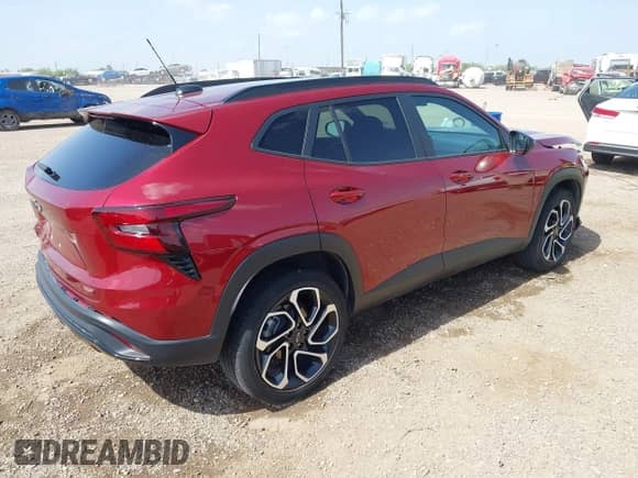 2024 Chevrolet Trax 2RS with VIN KL77LJE23RC220182, listed as a IAAI auction lot 42741218 with 25,857 mi miles and . Bid and sale history available at DreamBid. Image 4.