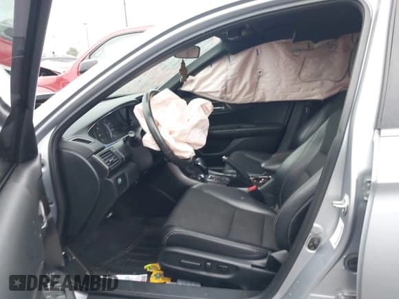 ✅ 2016 Honda Accord Sport • VIN: 1HGCR2F51GA204958 • Lot: 43578153. Wystawiony na IAAI z przebiegiem 93 594 mil. Bezpłatny archiwum sprzedaży aukcyjnych z USA i szczegółowy raport historii pojazdu na DreamBid. Zdjęcie 5.