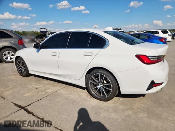 ✅ 2020 BMW 3 Series 330i • VIN: 3MW5R1J02L8B23581 • Lot: 85359975. Wystawiony na Copart z przebiegiem 118 553 mil. Bezpłatny archiwum sprzedaży aukcyjnych z USA i szczegółowy raport historii pojazdu na DreamBid. Zdjęcie 2.