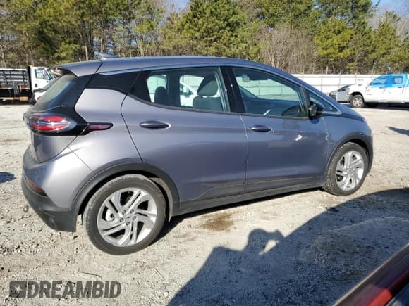 ✅ 2023 Chevrolet Bolt EV 1LT • VIN: 1G1FW6S08P4181711 • Lot: 43832155. Wystawiony na Copart z przebiegiem 20 560 mil. Bezpłatny archiwum sprzedaży aukcyjnych z USA i szczegółowy raport historii pojazdu na DreamBid. Zdjęcie 3.