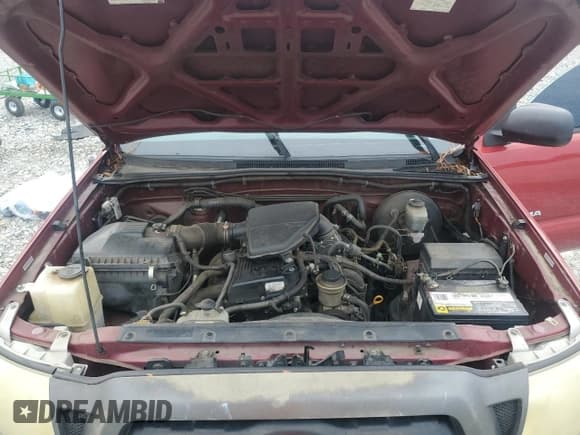 ✅ 2005 Toyota Tacoma • VIN: 5TENX22N75Z134727 • Lot: 86090395. Listed on Copart with 218,092 mi. Free auction sales archive from the USA and detailed vehicle history report at DreamBid. Image 11.