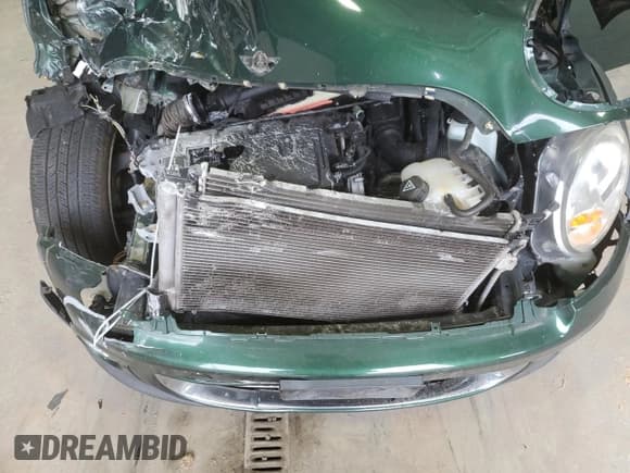 ✅ 2011 MINI Convertible • VIN: WMWZN3C5XBTZ89537 • Lot: 44161315. Listed on Copart with Not provided. Free auction sales archive from the USA and detailed vehicle history report at DreamBid. Image 13.