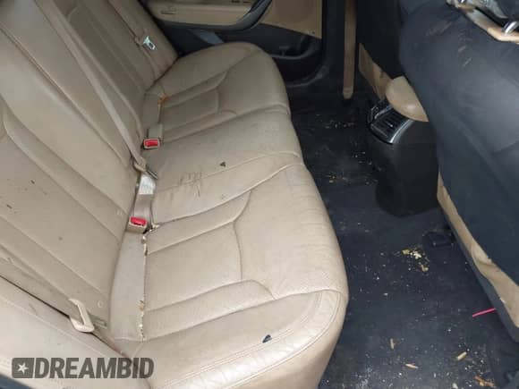 2012 Hyundai Azera с VIN KMHFH4JG4CA149544, выставлен на аукционе IAAI как лот 41499854 с пробегом 157 302 миль миль и . История ставок и продаж доступна на DreamBid. Изображение 8.