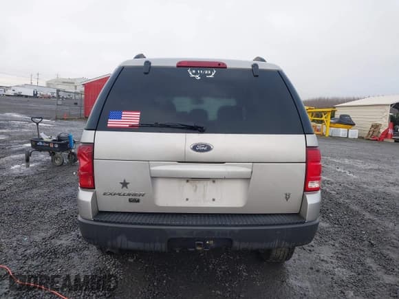 ✅ 2003 Ford Explorer XLT • VIN: 1FMZU73W13ZA42256 • Lot: 41234031. Listed on IAAI with Not provided. Free auction sales archive from the USA and detailed vehicle history report at DreamBid. Image 16.
