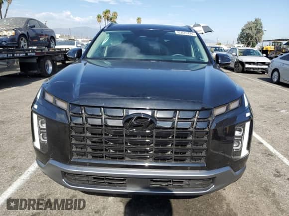 2023 Hyundai Palisade Limited с VIN KM8R54GE9PU644824, выставлен на аукционе Copart как лот 65675474 с пробегом 7 687 миль миль и Списание • Salvage title. История ставок и продаж доступна на DreamBid. Изображение 5.