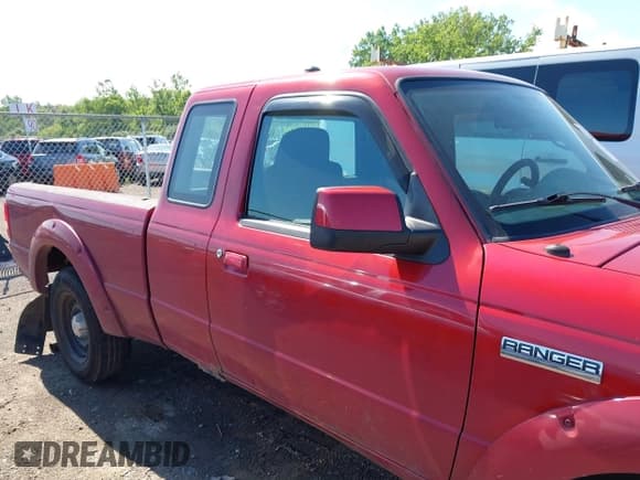 ✅ 2008 Ford Ranger XL • VIN: 1FTYR14U48PA41309 • Lot: 42646746. Wystawiony na IAAI z przebiegiem 374 469 mil. Bezpłatny archiwum sprzedaży aukcyjnych z USA i szczegółowy raport historii pojazdu na DreamBid. Zdjęcie 13.