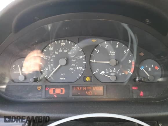 2000 BMW 3 Series 323Ci с VIN WBABM3340YJN62867, выставлен на аукционе Copart как лот 86550975 с пробегом 115 214 миль миль и Списание • Salvage title. История ставок и продаж доступна на DreamBid. Изображение 9.