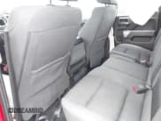 ✅ 2017 Chevrolet Silverado 1500 LT • VIN: 1GCRCREH8HZ340117 • Lot: 42577458. Wystawiony na IAAI z przebiegiem 136 692 mil. Bezpłatny archiwum sprzedaży aukcyjnych z USA i szczegółowy raport historii pojazdu na DreamBid. Zdjęcie 8.