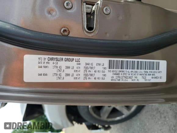 ✅ 2010 Dodge 1500 ST • VIN: 1D7RV1GT7AS210637 • Lot: 69431855. Wystawiony na Copart z przebiegiem 318 614 mil. Bezpłatny archiwum sprzedaży aukcyjnych z USA i szczegółowy raport historii pojazdu na DreamBid. Zdjęcie 13.