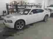 2010 Dodge Charger SXT z VIN 2B3CA3CV9AH116962, wystawiony jako IAAI lot #43141447 z przebiegiem 120 000 mil mil oraz . Historia ofert i sprzedaży dostępna na DreamBid. Obrazek 2.