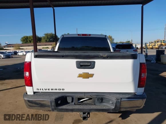 ✅ 2013 Chevrolet Silverado 1500 Work Truck • VIN: 1GCNCPEX3DZ161715 • Лот: 43578050. Опубликован ранее на IAAI с пробегом 103 216 миль. Бесплатный доступ к архиву аукционных продаж из США и подробный отчёт об истории автомобиля на DreamBid. Изображение 17.