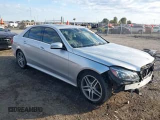 ✅ 2016 Mercedes-Benz E 350 Sport • VIN: WDDHF8JB4GB287783 • Lot: 43494781. Wystawiony na IAAI z przebiegiem 106 181 mil. Bezpłatny archiwum sprzedaży aukcyjnych z USA i szczegółowy raport historii pojazdu na DreamBid. Zdjęcie 1.