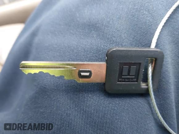 2000 Chevrolet Camaro z VIN 2G1FP22K4Y2167092, wystawiony jako IAAI lot #41383708 z przebiegiem 179 157 mil mil oraz . Historia ofert i sprzedaży dostępna na DreamBid. Obrazek 11.