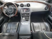 ✅ 2014 Jaguar XJ Portfolio • VIN: SAJWA2GZ8E8V60964 • Lot: 67579805. Wystawiony na Copart z przebiegiem 202 487 mil. Bezpłatny archiwum sprzedaży aukcyjnych z USA i szczegółowy raport historii pojazdu na DreamBid. Zdjęcie 8.