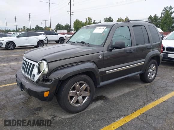 ✅ 2006 Jeep Liberty Limited • VIN: 1J4GL58K16W258391 • Lot: 43709724. Wystawiony na IAAI z przebiegiem 93 661 mil. Bezpłatny archiwum sprzedaży aukcyjnych z USA i szczegółowy raport historii pojazdu na DreamBid. Zdjęcie 2.