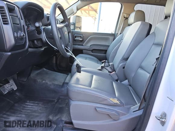 ✅ 2016 Chevrolet Silverado 2500HD Work Truck • VIN: 1GB2CUEG0GZ388807 • Lot: 88550155. Wystawiony na Copart z przebiegiem 104 303 mil. Bezpłatny archiwum sprzedaży aukcyjnych z USA i szczegółowy raport historii pojazdu na DreamBid. Zdjęcie 7.