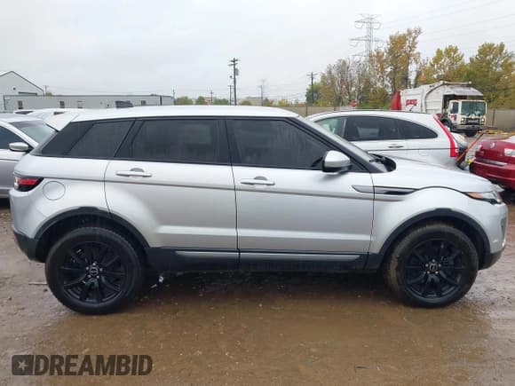 ✅ 2017 Land Rover Range Rover Evoque SE • VIN: SALVP2BG6HH181943 • Lot: 43547899. Listed on IAAI with 136,004 mi. Free auction sales archive from the USA and detailed vehicle history report at DreamBid. Image 13.