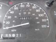 ✅ 2000 Ford Explorer Sport • VIN: 1FMYU60E4YUB05579 • Lot: 43366222. Wystawiony na IAAI z przebiegiem 208 717 mil. Bezpłatny archiwum sprzedaży aukcyjnych z USA i szczegółowy raport historii pojazdu na DreamBid. Zdjęcie 15.