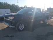 ✅ 2025 Chevrolet Silverado 1500 LT • VIN: 1GCUKDED0SZ120054 • Lot: 43762656. Wystawiony na IAAI z przebiegiem 8 797 mil. Bezpłatny archiwum sprzedaży aukcyjnych z USA i szczegółowy raport historii pojazdu na DreamBid. Zdjęcie 18.