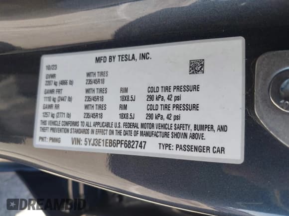 ✅ 2023 Tesla Model 3 Long Range • VIN: 5YJ3E1EB6PF682747 • Lot: 41980506. Wystawiony na IAAI z przebiegiem 32 541 mil. Bezpłatny archiwum sprzedaży aukcyjnych z USA i szczegółowy raport historii pojazdu na DreamBid. Zdjęcie 9.