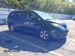 ✅ 2011 Toyota Sienna LE AAS • VIN: 5TDKK3DC9BS152691 • Lot: 43419664. Listed on IAAI with 302,239 mi. Free auction sales archive from the USA and detailed vehicle history report at DreamBid. Image 1.