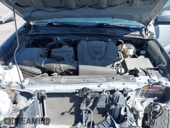 ✅ 2021 Toyota Tacoma TRD Off Road • VIN: 3TMCZ5AN3MM430408 • Lot: 43321325. Wystawiony na IAAI z przebiegiem 93 694 mil. Bezpłatny archiwum sprzedaży aukcyjnych z USA i szczegółowy raport historii pojazdu na DreamBid. Zdjęcie 10.