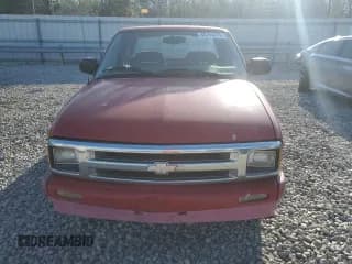 ✅ 1995 Chevrolet S-10 LS • VIN: 1GCCS1947S8259964 • Лот: 48765475. Опубликован ранее на Copart с пробегом 236 433 миль. Бесплатный доступ к архиву аукционных продаж из США и подробный отчёт об истории автомобиля на DreamBid. Изображение 5.