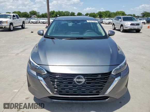 ✅ 2024 Nissan Sentra SV • VIN: 3N1AB8CV6RY348881 • Лот: 61971045. Опубликован ранее на Copart с пробегом 14 222 миль. Бесплатный доступ к архиву аукционных продаж из США и подробный отчёт об истории автомобиля на DreamBid. Изображение 5.