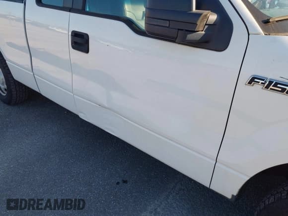 ✅ 2014 Ford F-150 XLT • VIN: 1FTEX1CM6EFD08087 • Lot: 43576392. Wystawiony na IAAI z przebiegiem 120 809 mil. Bezpłatny archiwum sprzedaży aukcyjnych z USA i szczegółowy raport historii pojazdu na DreamBid. Zdjęcie 6.