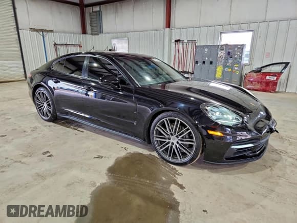 ✅ 2019 Porsche Panamera • VIN: WP0AA2A7XKL101542 • Lot: 94685895. Wystawiony na Copart z przebiegiem 76 372 mil. Bezpłatny archiwum sprzedaży aukcyjnych z USA i szczegółowy raport historii pojazdu na DreamBid. Zdjęcie 4.